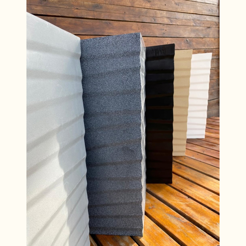 Maceta rotomoldeo MAIDA piramidal ondulada